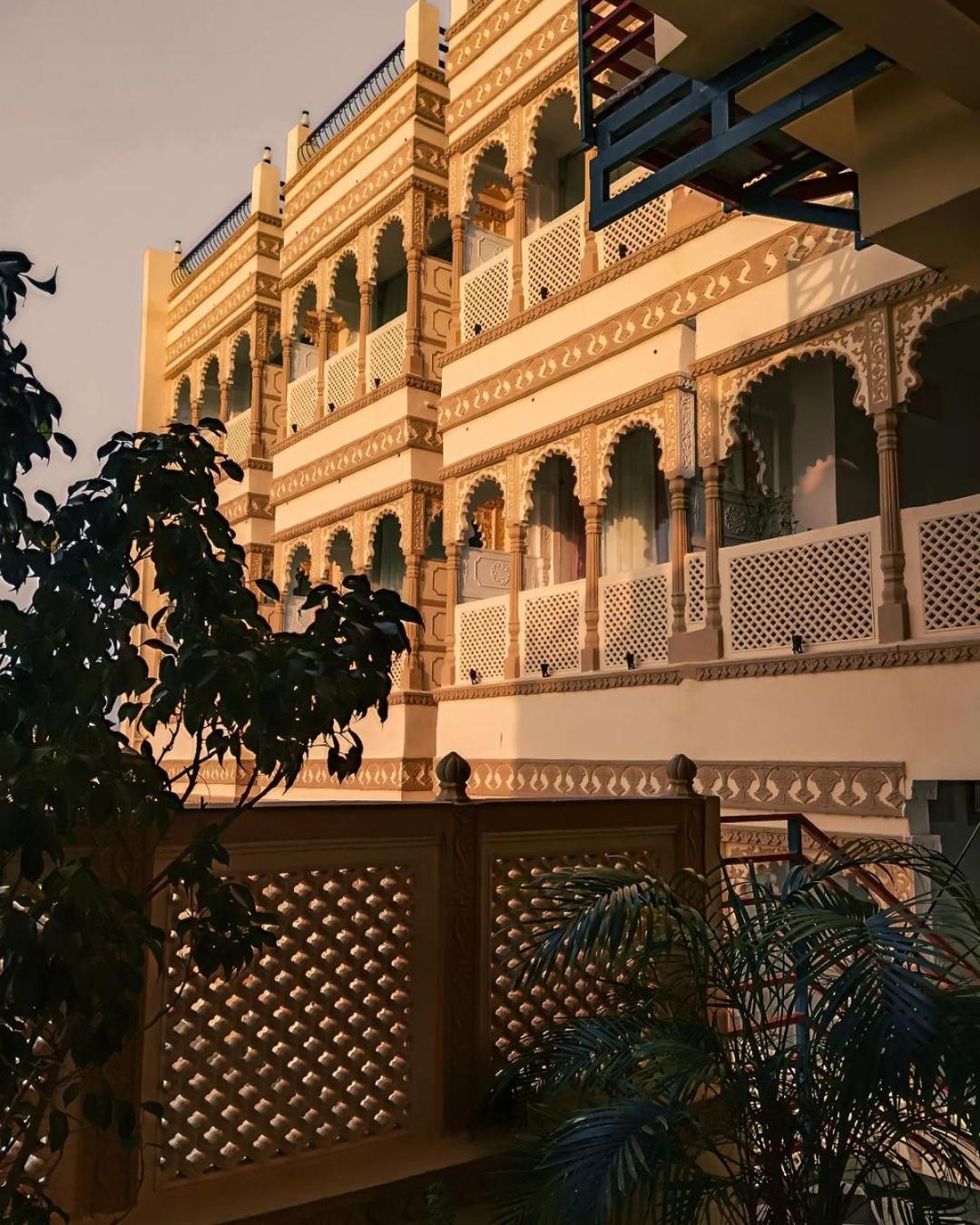 Hotel Mewari Villa Udaipur Exterior photo